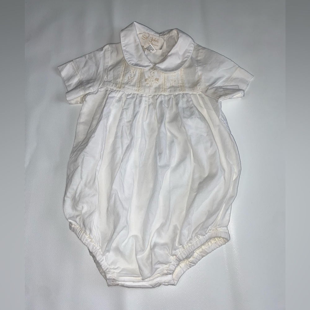Embroidered vintage baby onesie smocked floral size 6 months off white i…